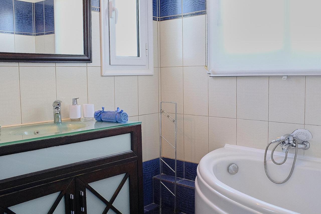 Villa Boukari Chlomos Ngoại thất bức ảnh