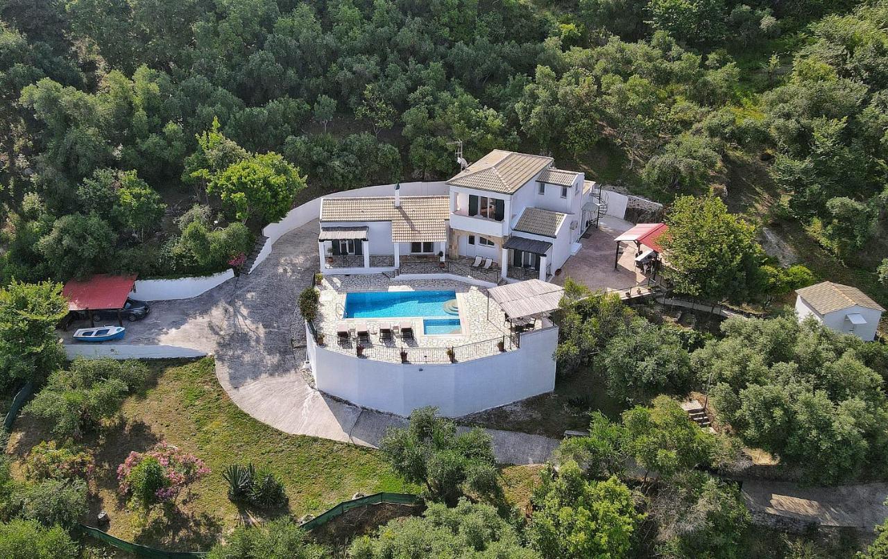 Villa Boukari Chlomos Ngoại thất bức ảnh