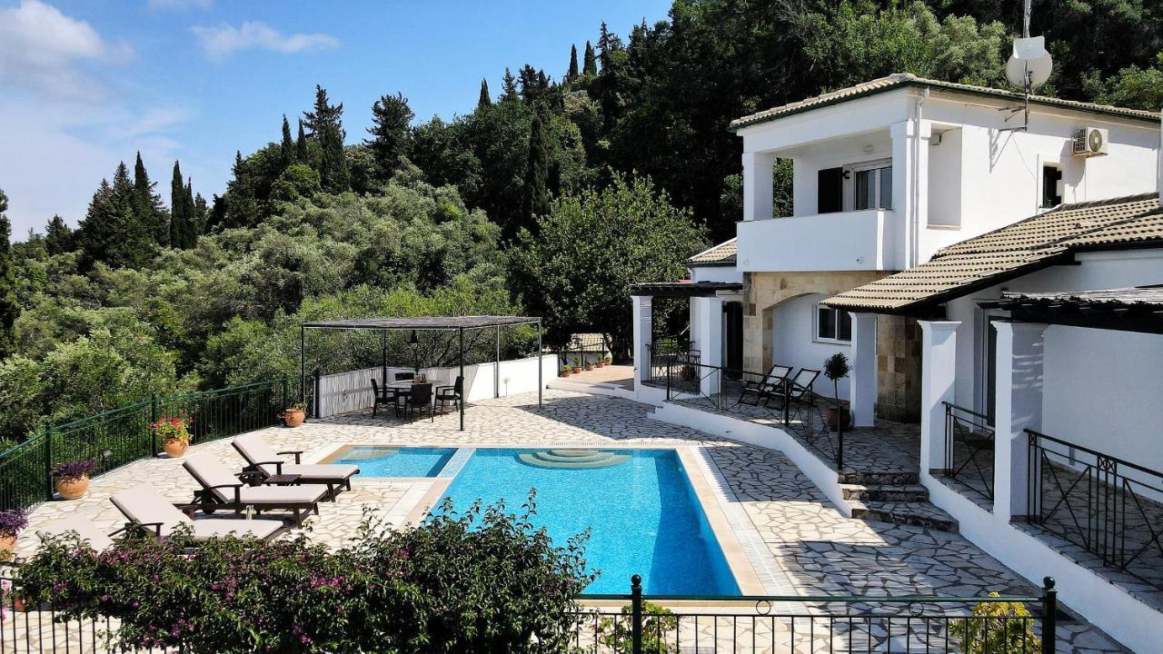 Villa Boukari Chlomos Ngoại thất bức ảnh